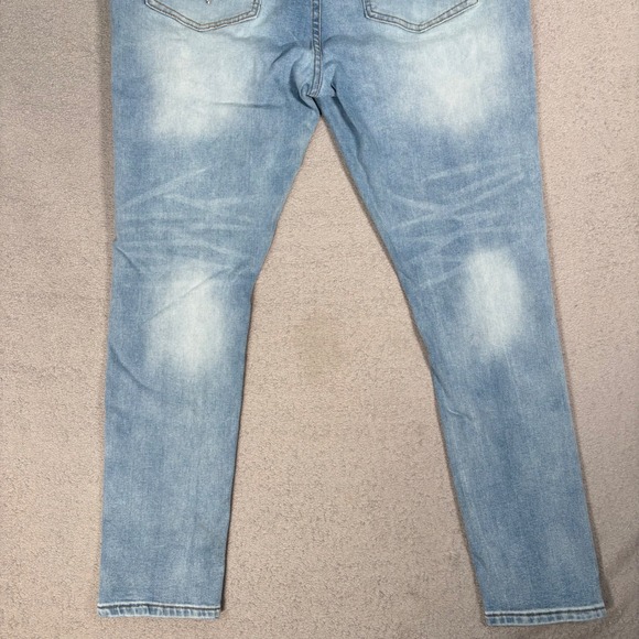 Riot Empire Jeans Men Fit 38x30 Slim Tapered Fit Light Wash Distressed Denim Y2K - Picture 7 of 12